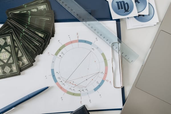 FinGPT: The Best Open-Source AI for Stock Market & Financial Analysis (Free & Powerful) Is it Better than BloombergGPT?