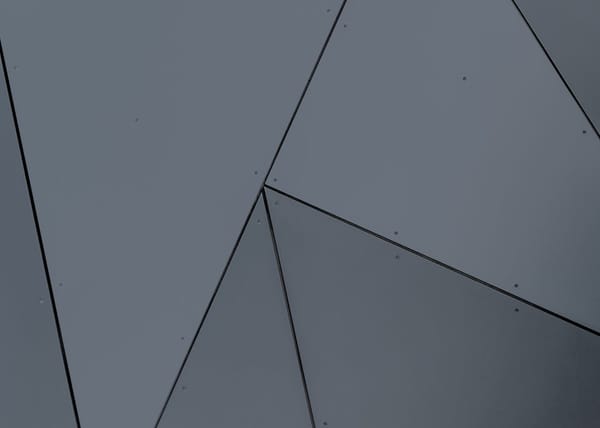 AI Search Hype vs. Reality: Why Google's Old-School Magic Still Wins, Is it the End of Honeymoon Phase for AI Search?